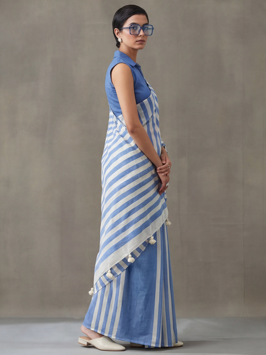 Striped Pure Linen Saree with Unstiched Blouse