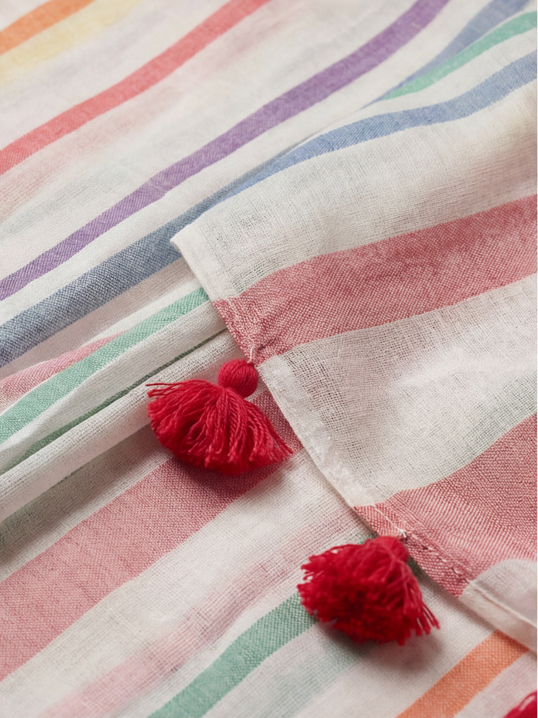 Striped Pure Linen Saree with Unstiched Blouse