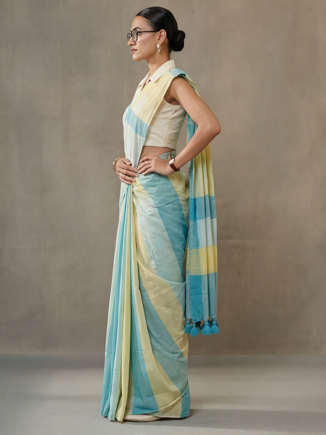 Striped Pure Linen Saree with Unstiched Blouse