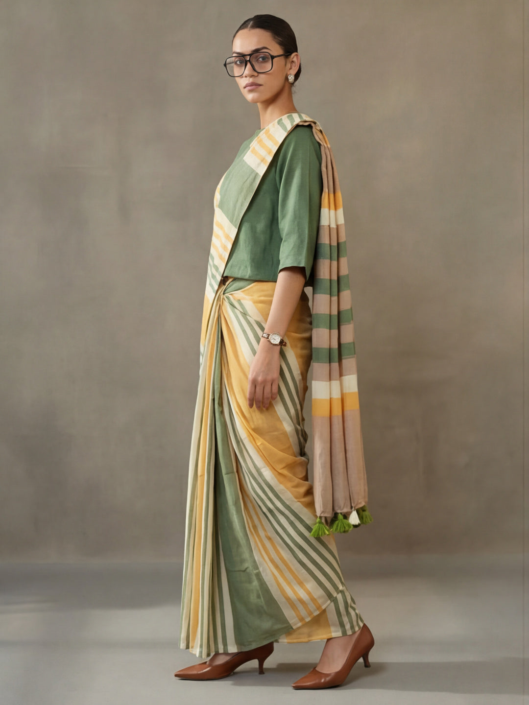 Striped Pure Linen Saree with Unstiched Blouse