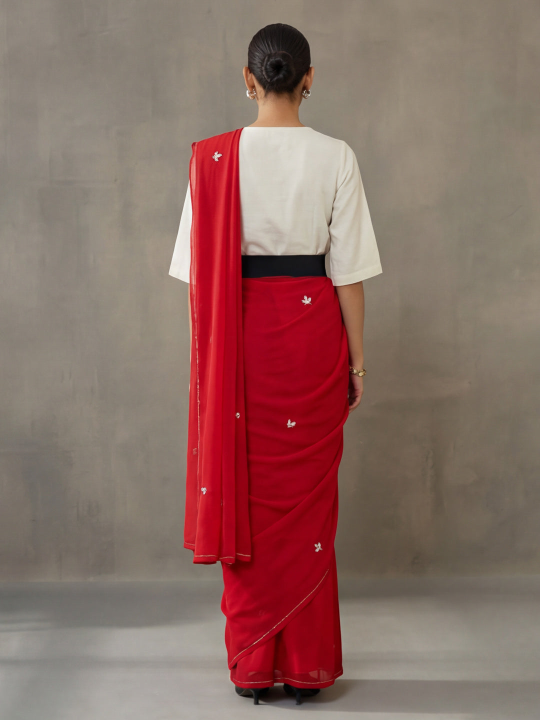 Floral Pure Georgette Saree with Unstiched Blouse