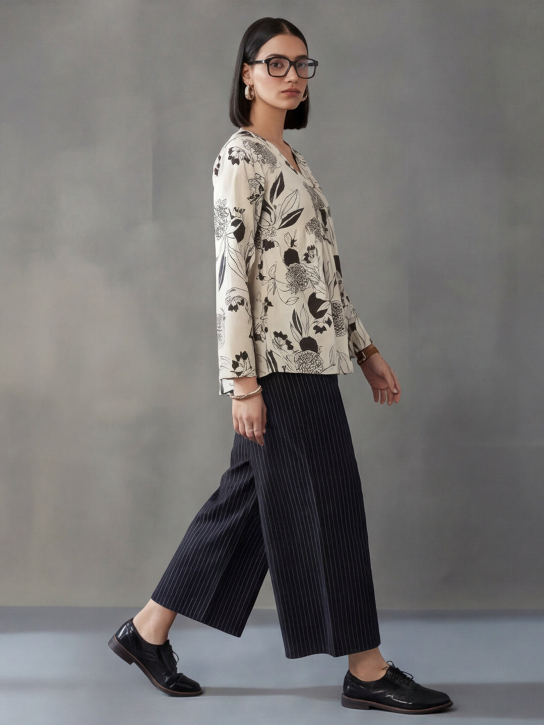 Printed Cotton Blend V-Neck Kurti