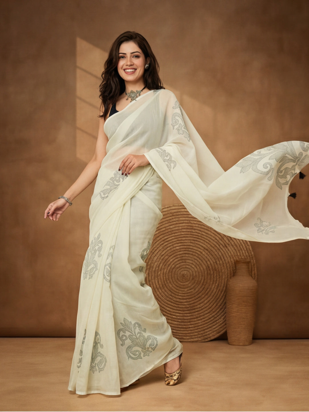 Floral Pure Cotton Saree with Unstiched Blouse