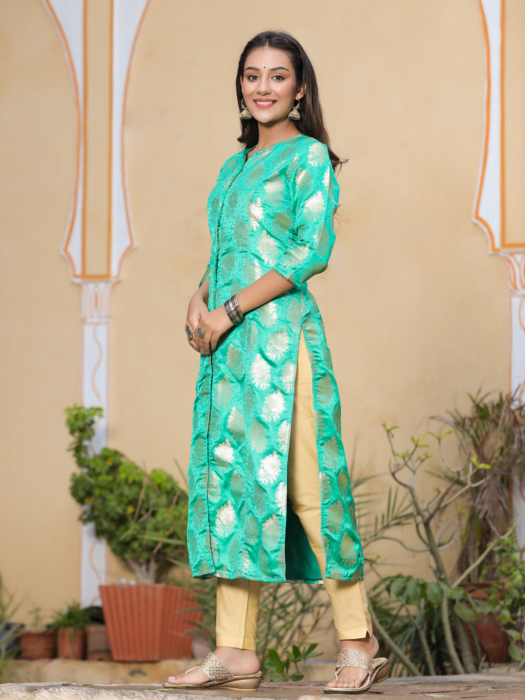 Green Ethnic Printed Brocade Straight Kurta