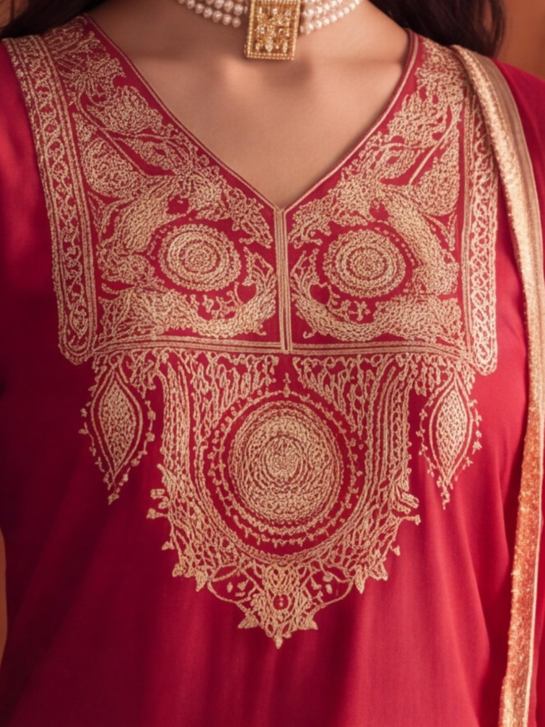 Women Embroidery Red Kurta Set with Dupatta