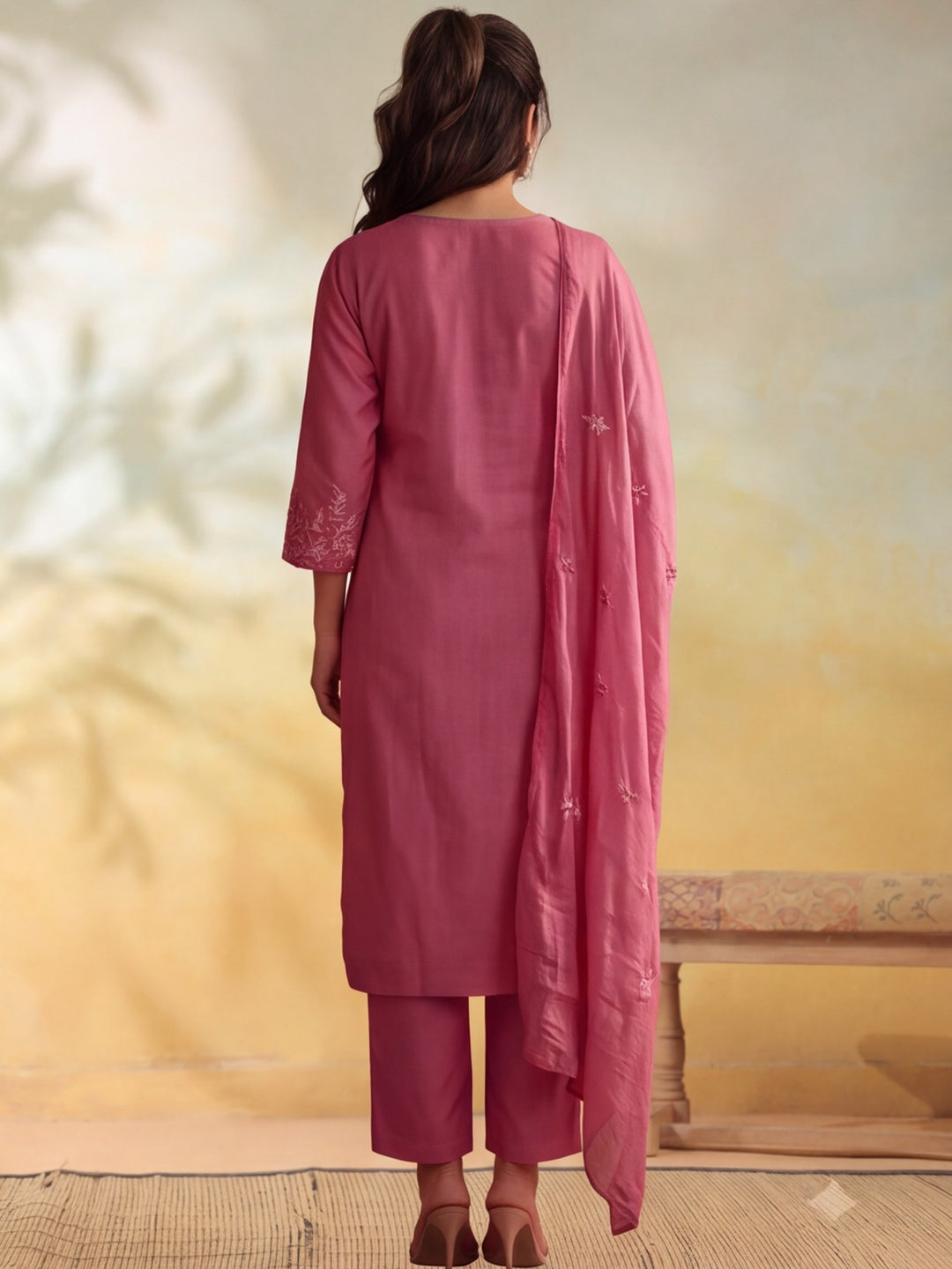 Women Floral Embroidery Pink Kurta Set with Dupatta