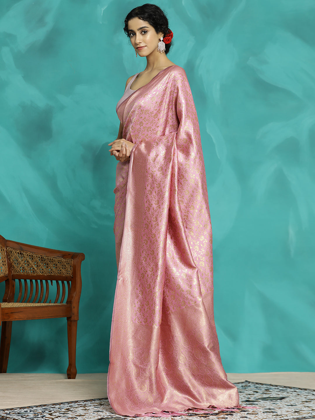 Zari Woven Design Heavy Pink Banarasi Saree