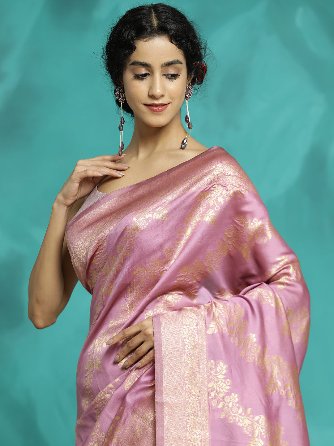 Pink Zari Woven Design Heavy Banarasi Saree