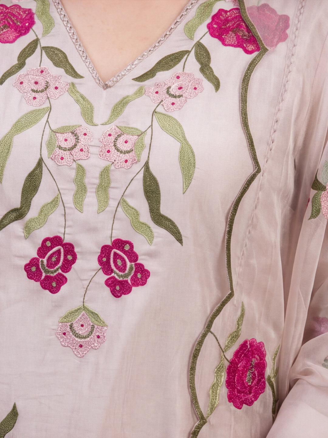 Women's Off White Floral Embroidered Kurta Set with Organza Dupatta | Ethnic Festive Wear
