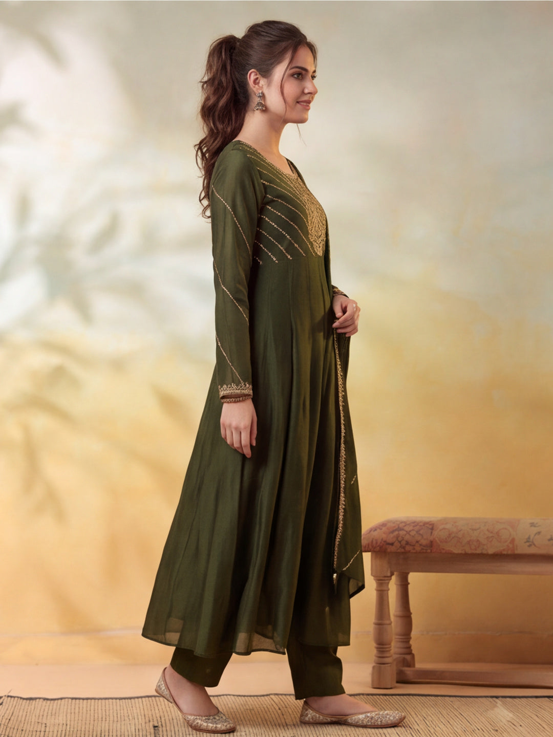Women Embroidery Mehndi Green Kurta Set with Dupatta