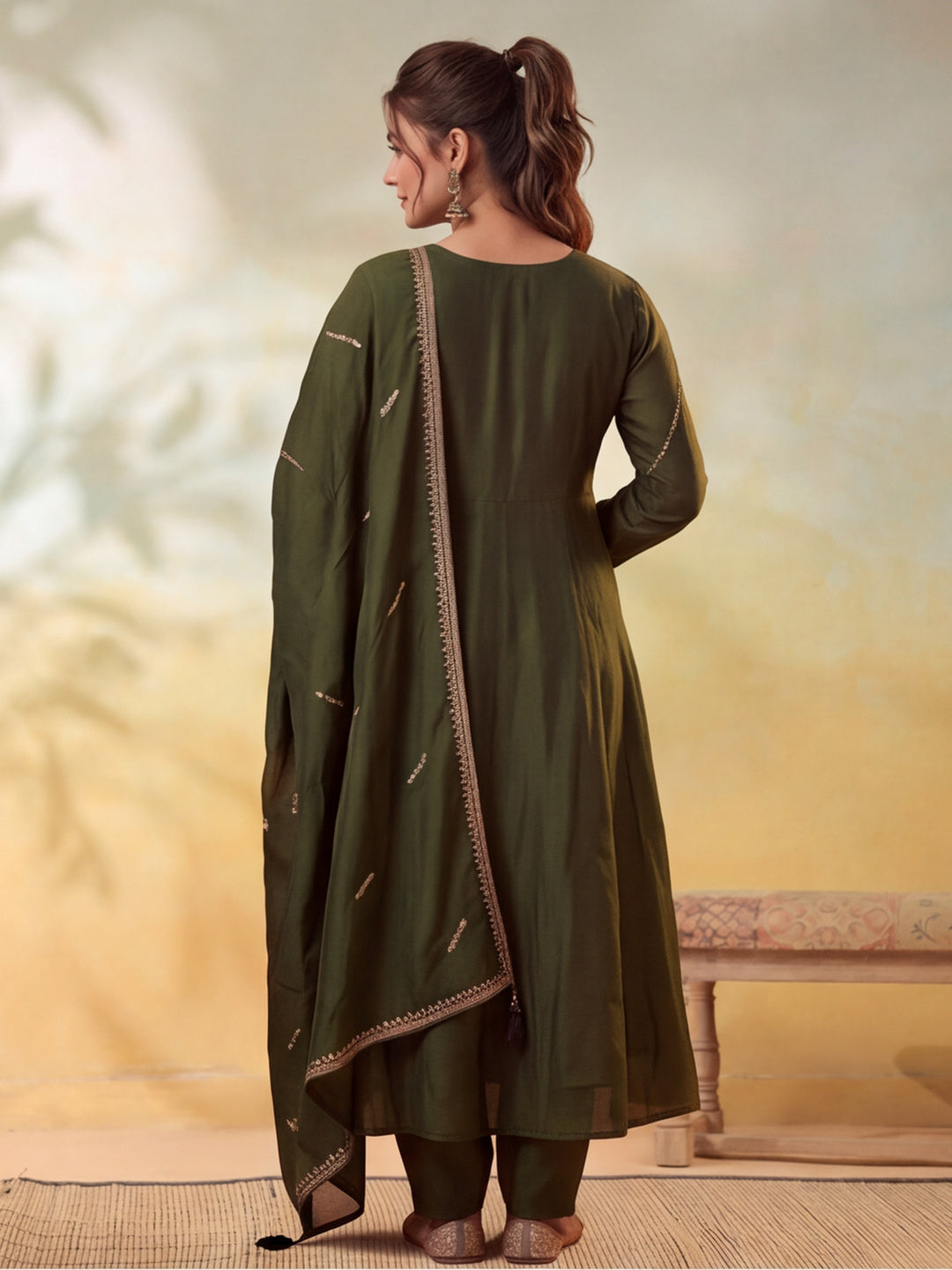 Women Embroidery Mehndi Green Kurta Set with Dupatta