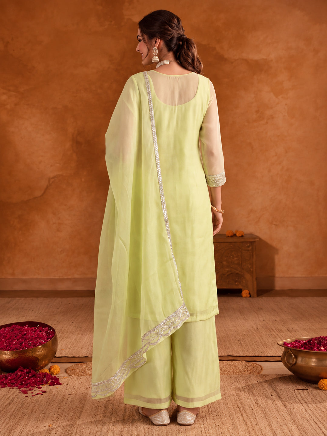 Women Embroidery Pista Green Kurta Set with Dupatta