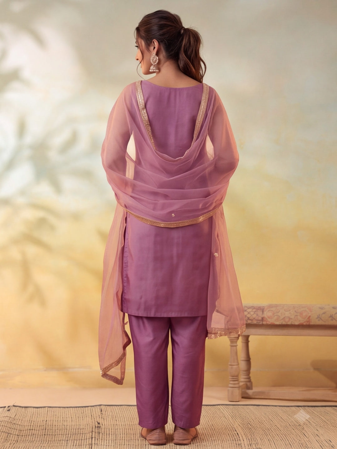 Women Embroidery Orchid Pink Kurta Set with Dupatta