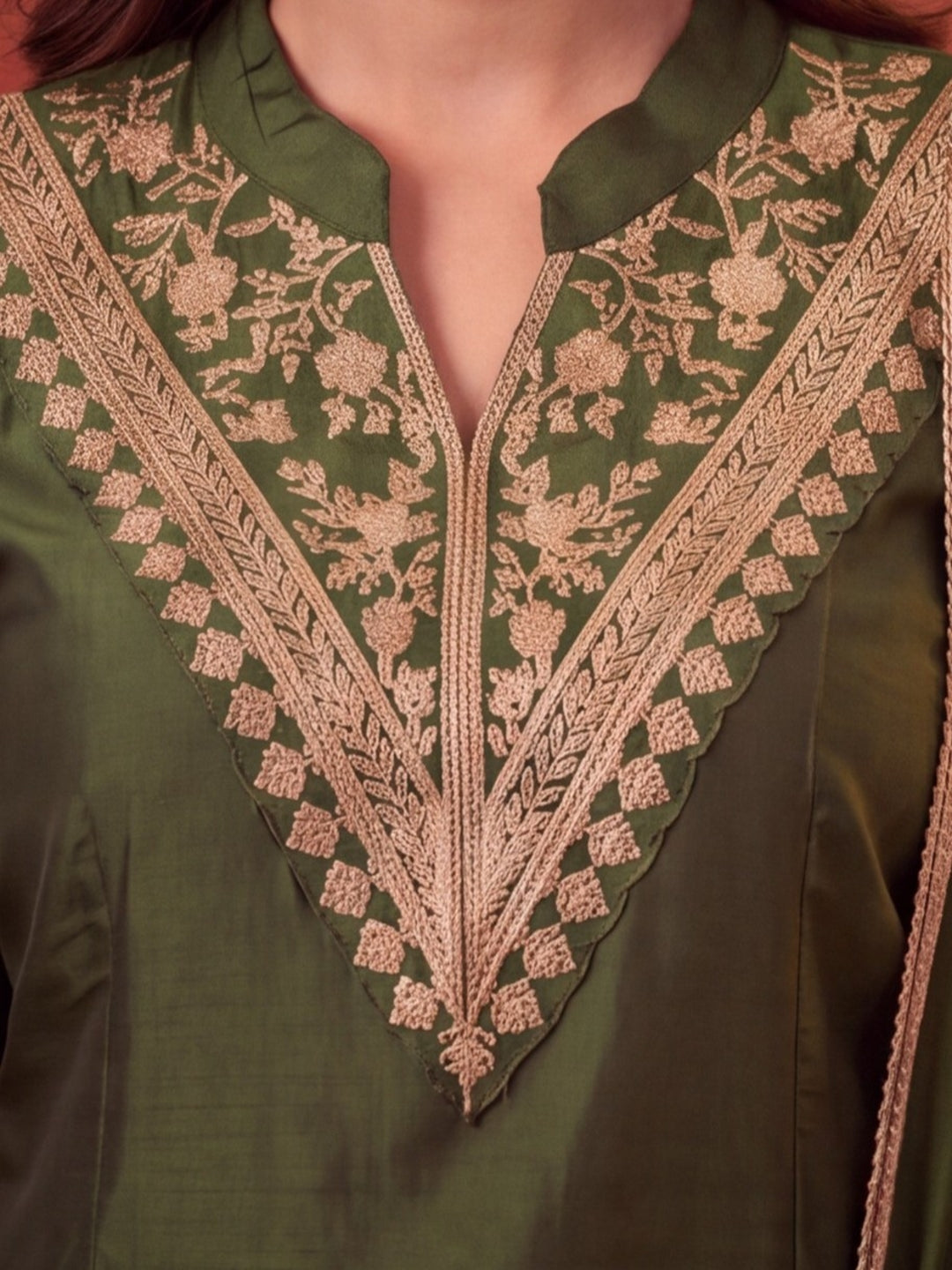 Women Embroidery Mehndi Green Kurta Set with Dupatta