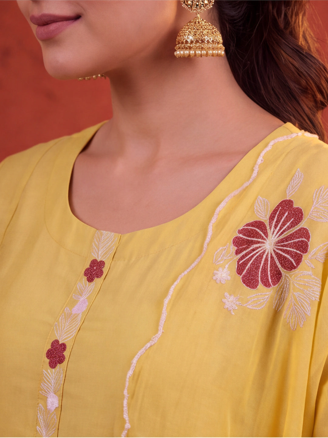 Women Floral Embroidery Yellow Kurta Set with Dupatta