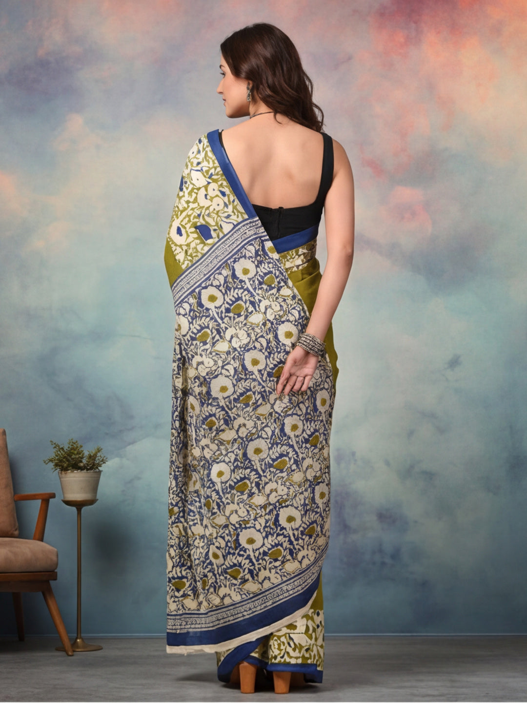 Floral Pure Cotton Saree with Unstiched Blouse