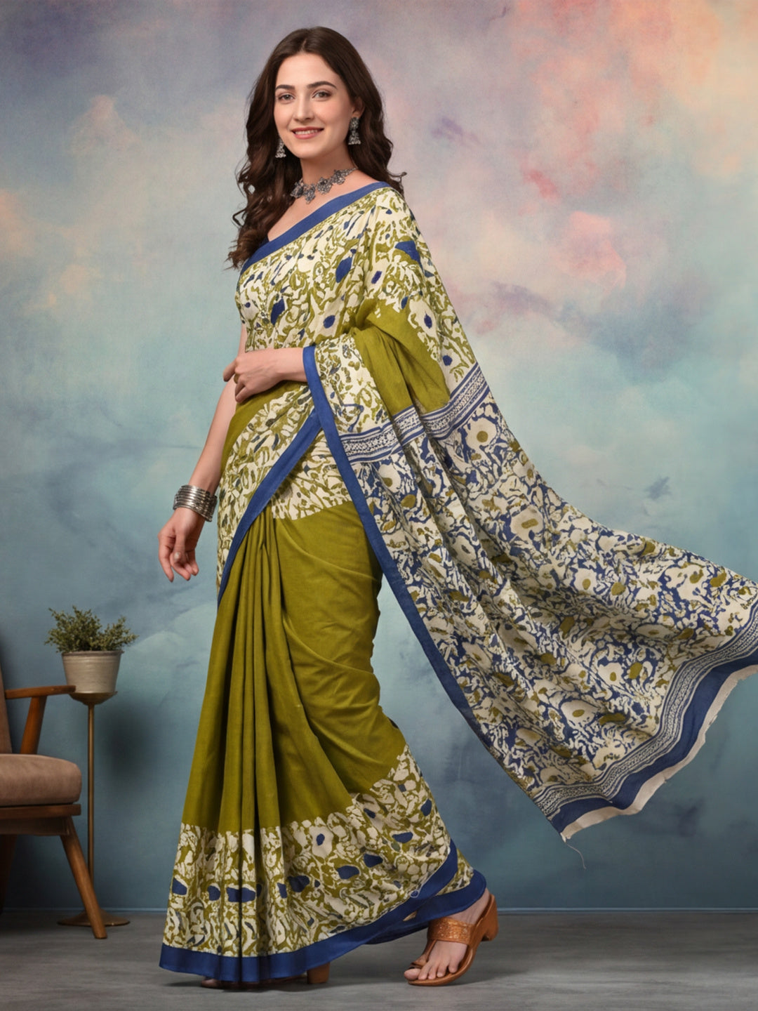 Floral Pure Cotton Saree with Unstiched Blouse