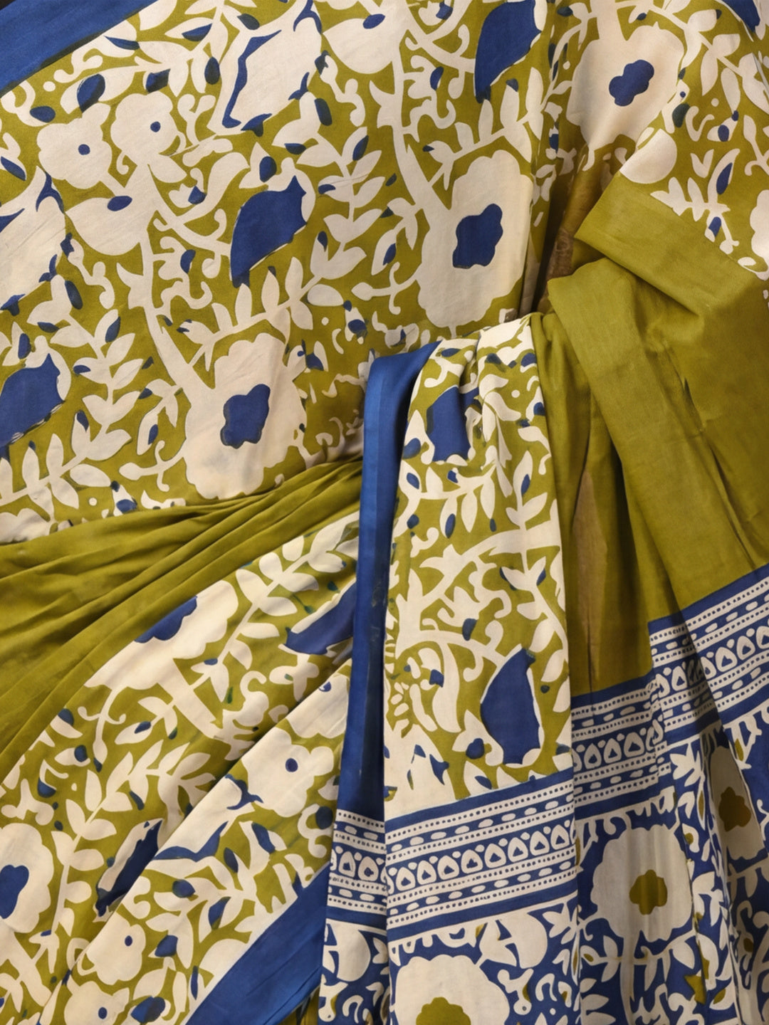 Floral Pure Cotton Saree with Unstiched Blouse
