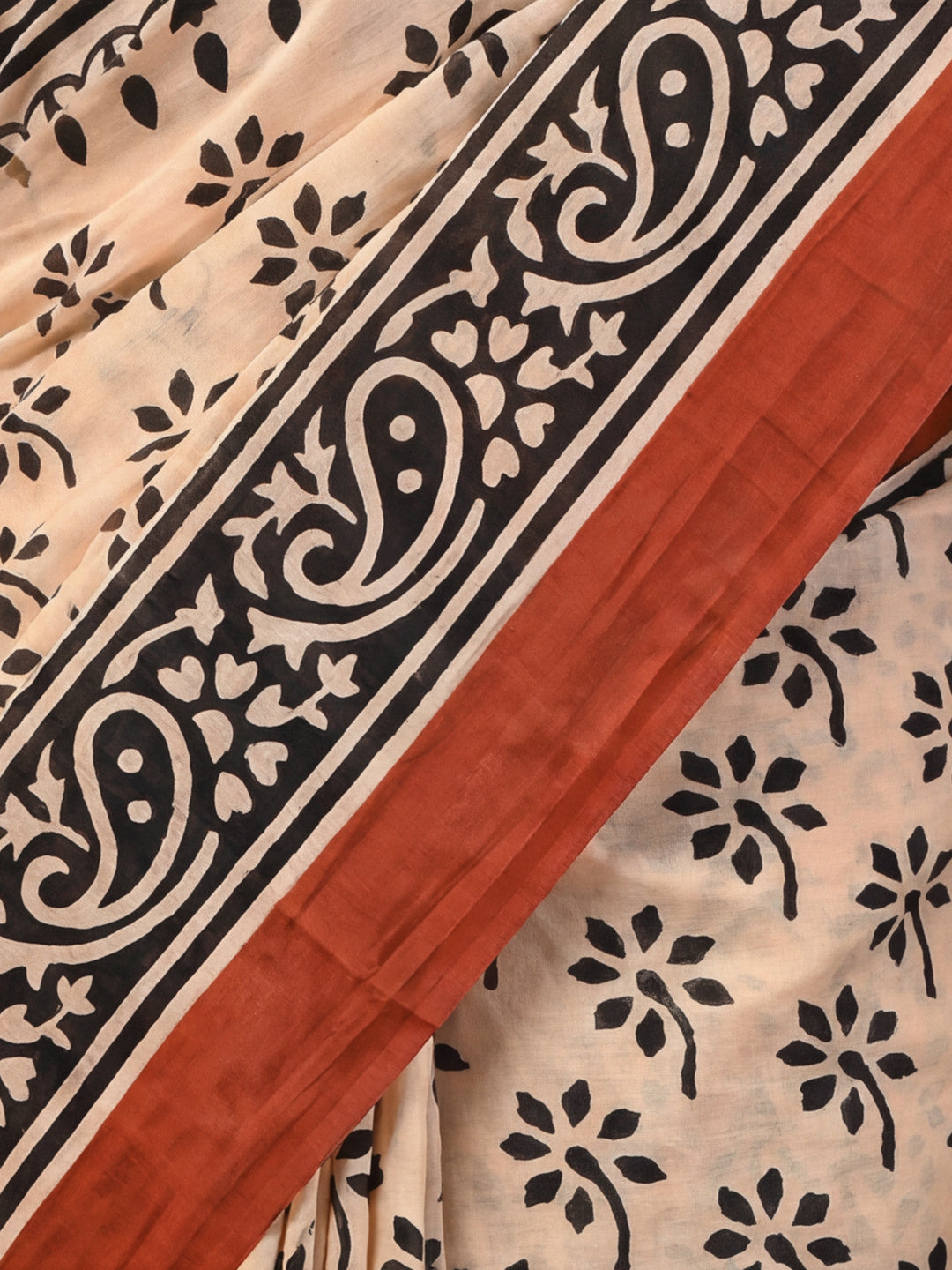 Tie and Dye Pure Cotton Saree with Unstiched Blouse