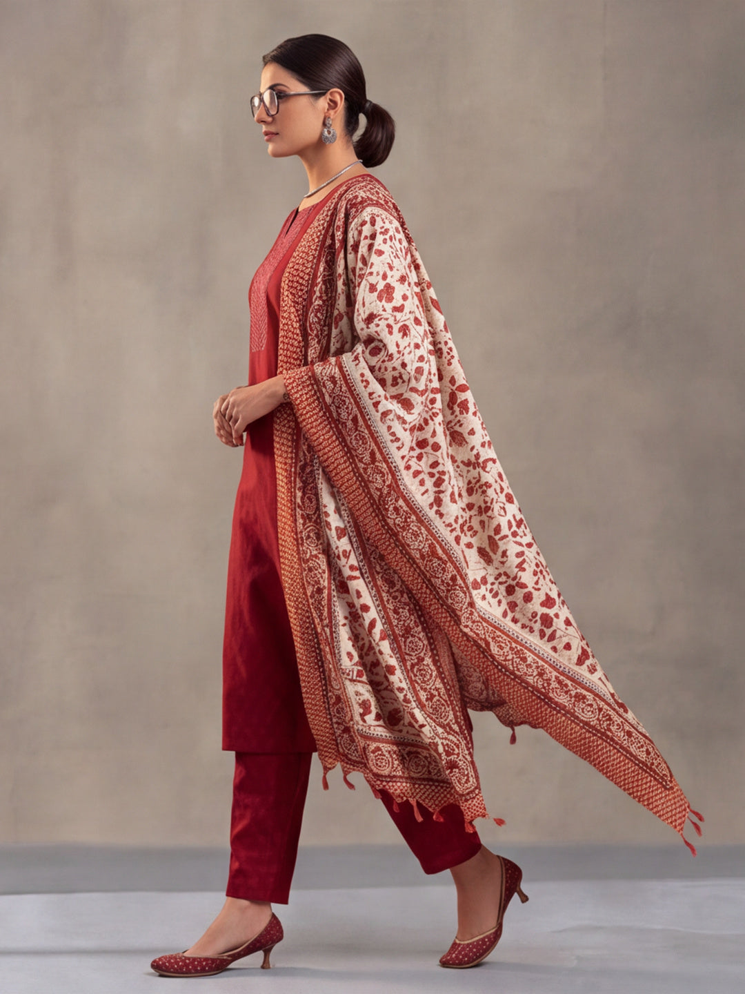 Women Embellished Maroon Kurta Set with Dupatta