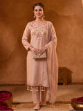 Women Floral Embroidery Peach Kurta Set with Dupatta