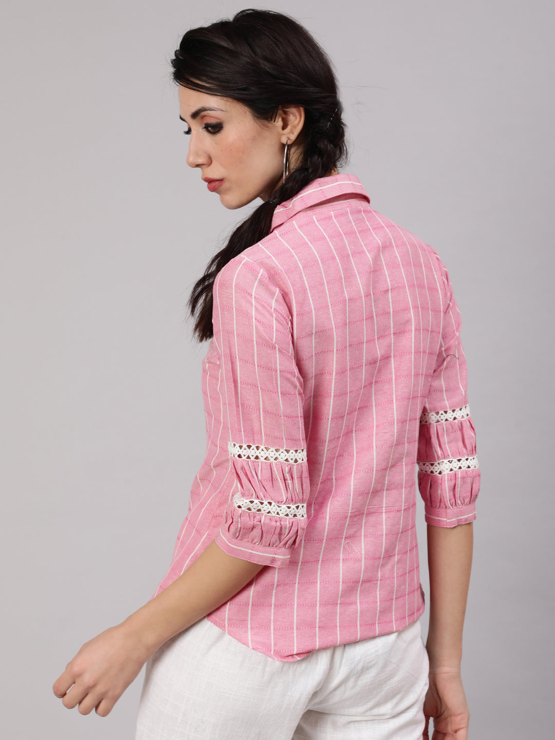 Women Straight Embroidered Self Weave Kurta