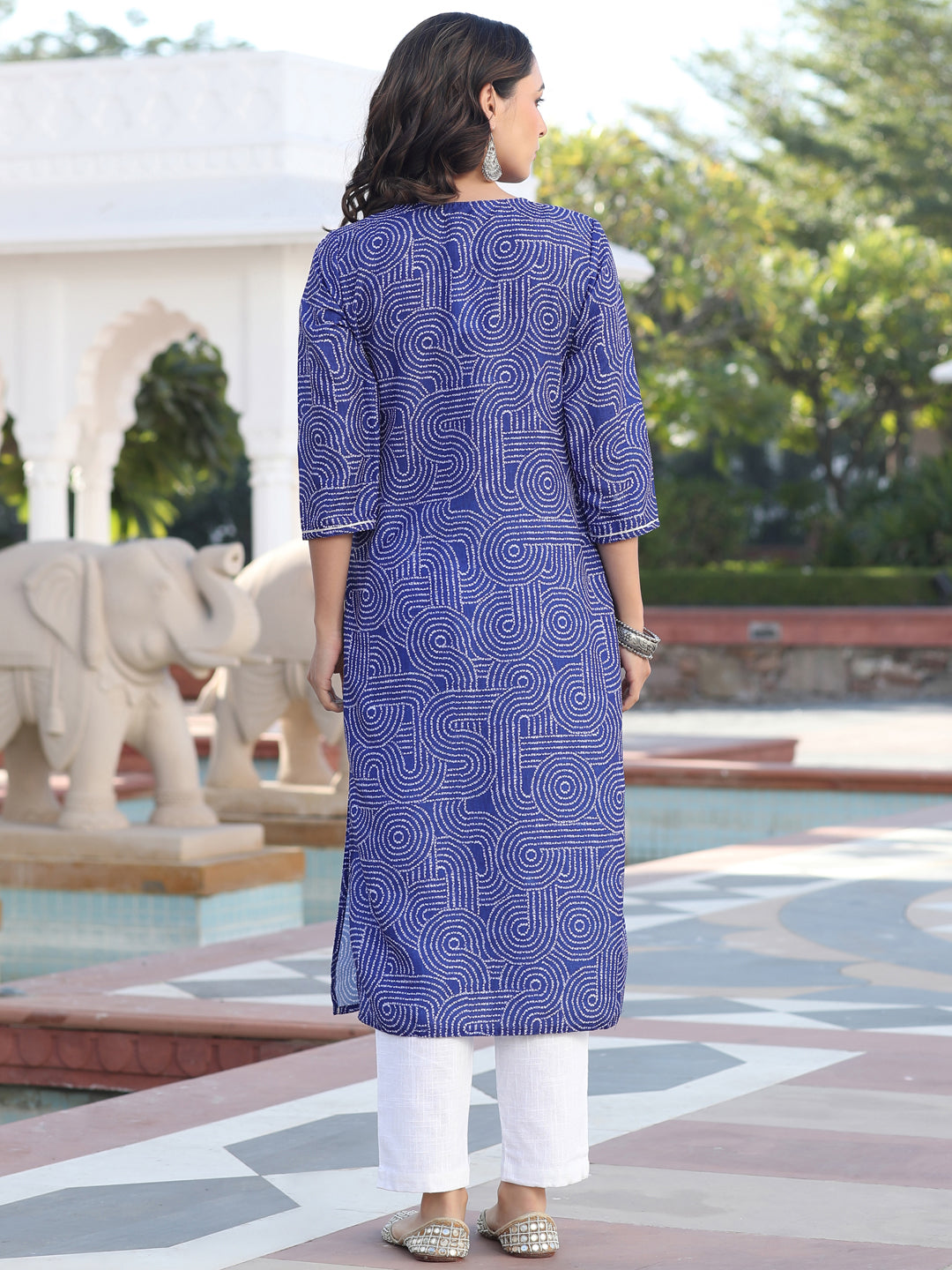 Blue Mirror Work Embroidered Muslin Straight Kurta