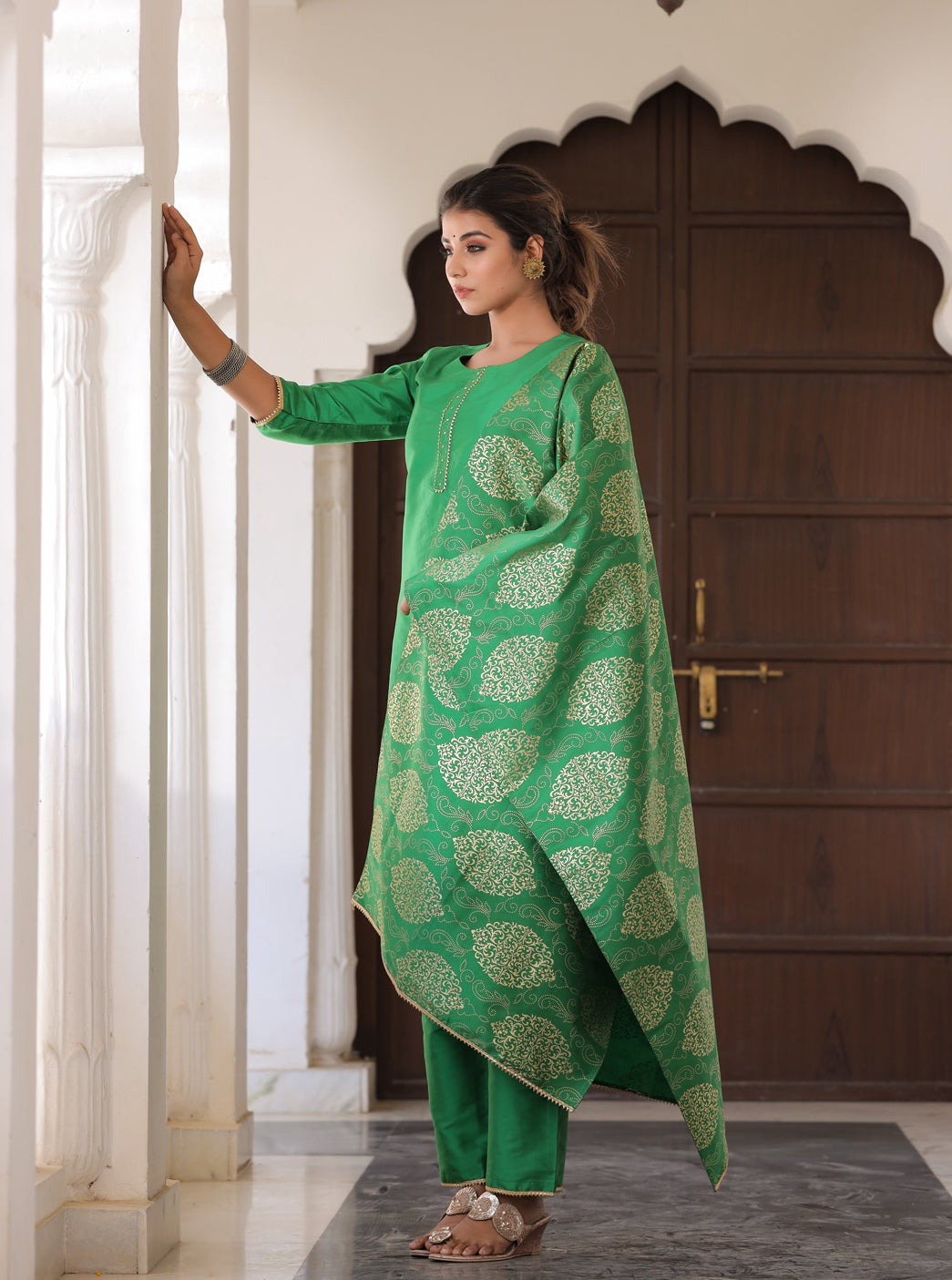 Green Solid Straight Kurta With Gotta Work On Palazzo & Printed Dupatta