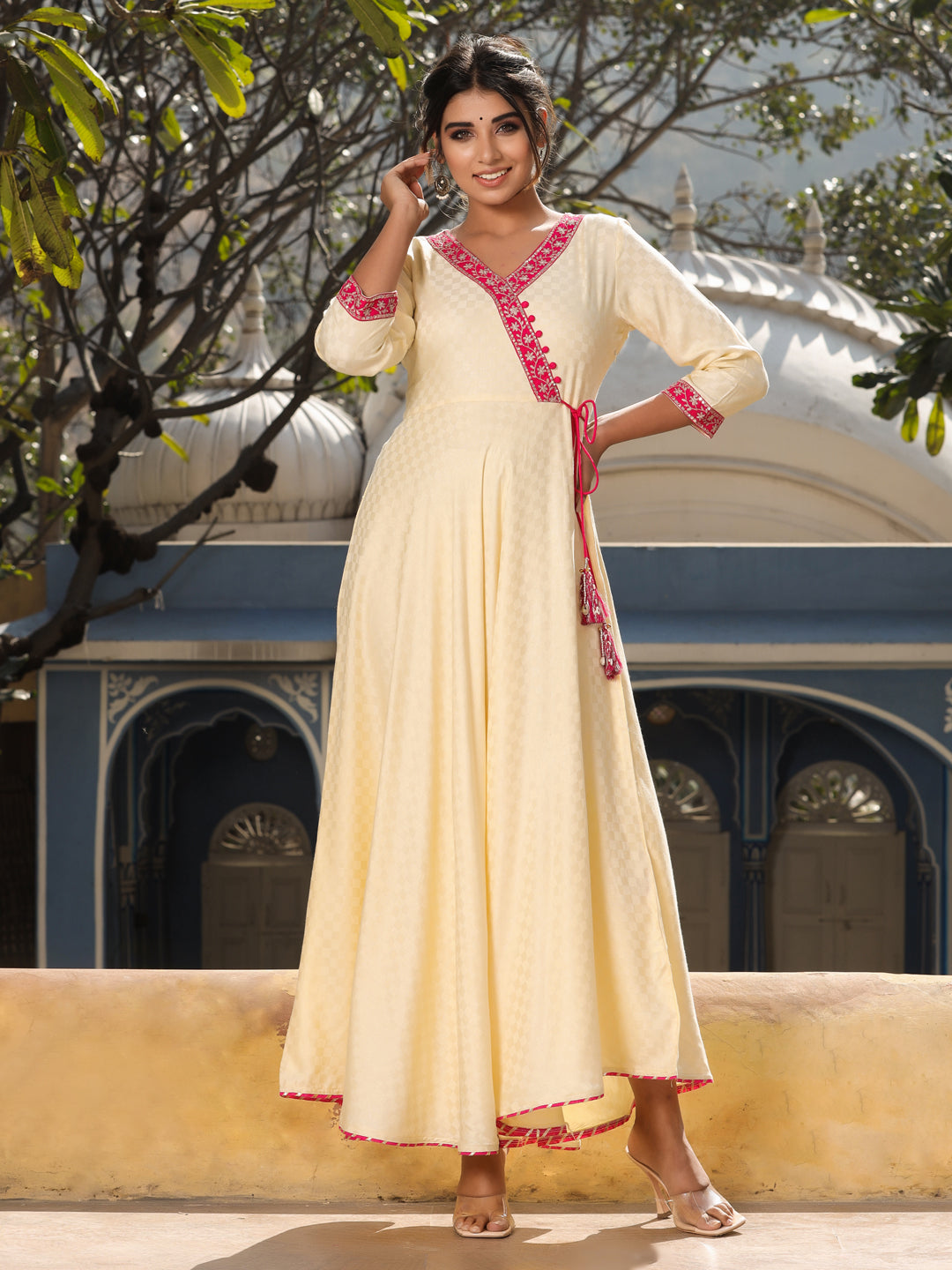 Off white anarkali sales kurta