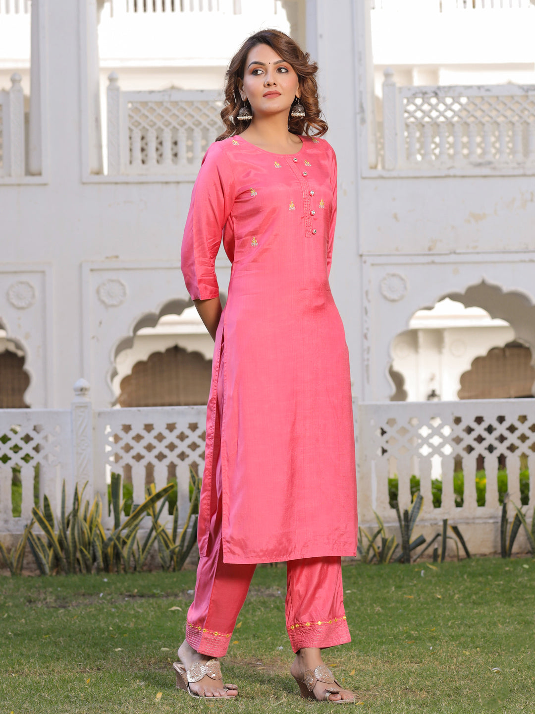 Peach Solid Straight Kurta With Palazzo