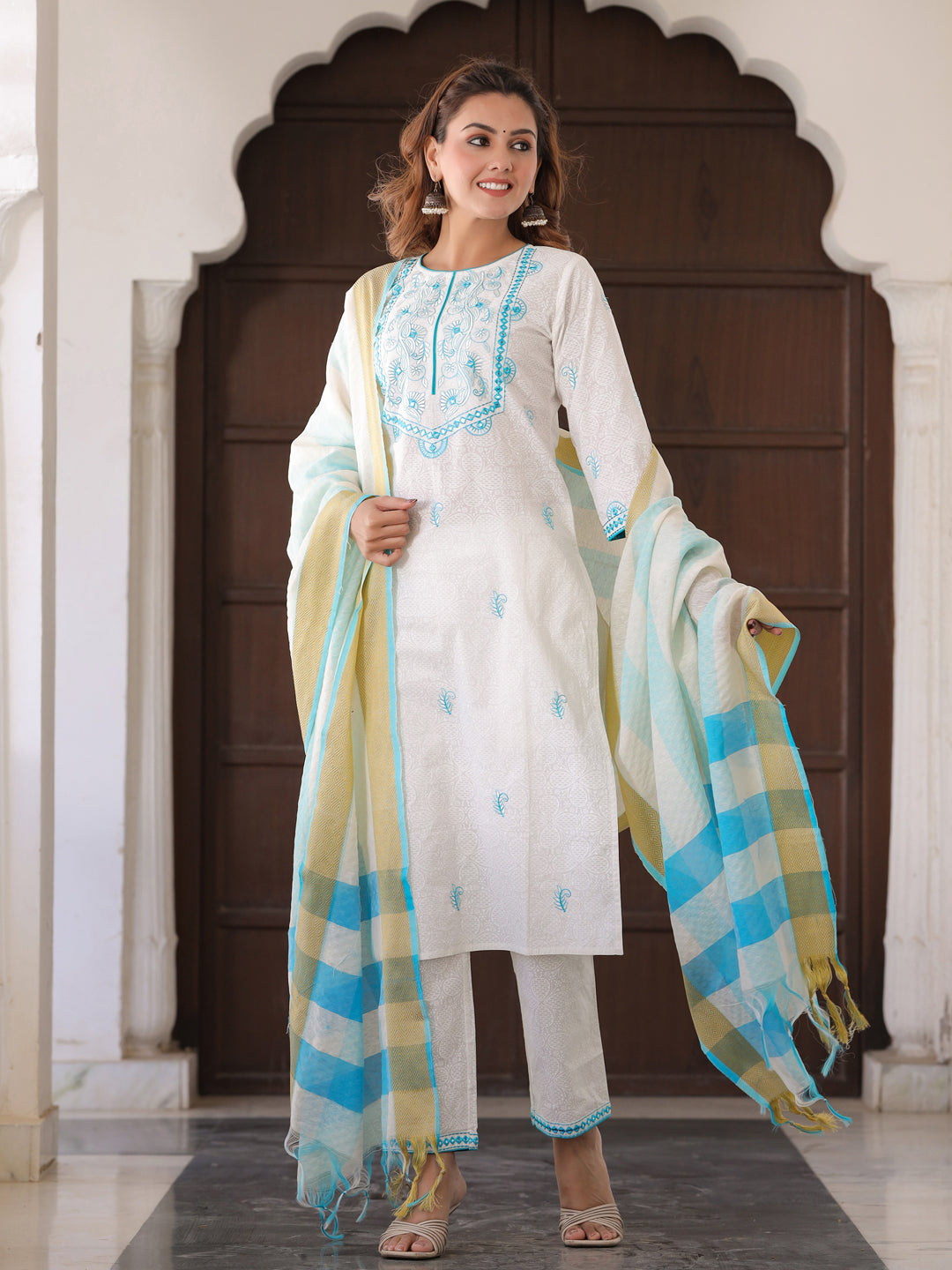 White Heavy Embroidered Kurta With Pants & Weaved Dupatta